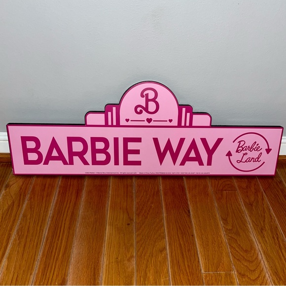 New in hand Barbie the movie Barbie Land wooden sign - Picture 5 of 5